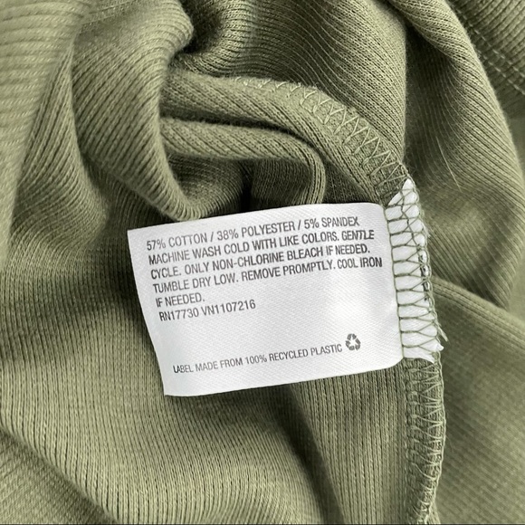 The Nines by Hatch Olive ribbed Top size L large - Picture 5 of 5